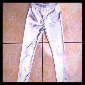 2 for $8 HDE Girls Sz 7 metallic leggings